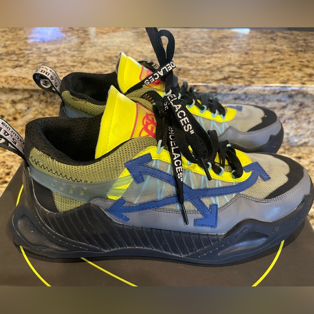 Off-White Odsy 1000